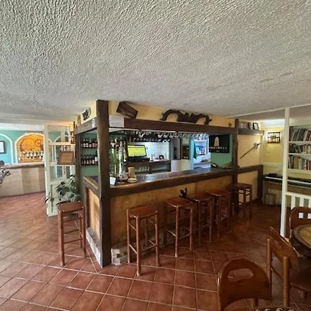 Torrecerredo Hotel *