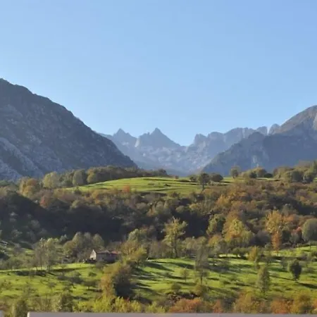 Torrecerredo Hotel